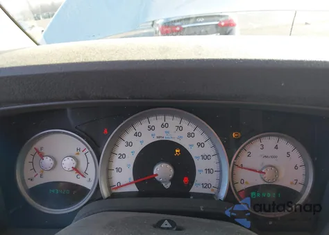 2004 Dodge Durango Slt z USA, uszkodzony, nr VIN 1D4HB48D44F124497